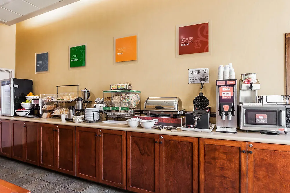 Comfort Inn & Suites Seattle North