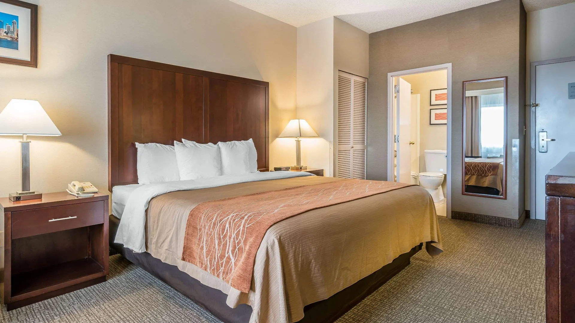 Comfort Inn & Suites Seattle North
